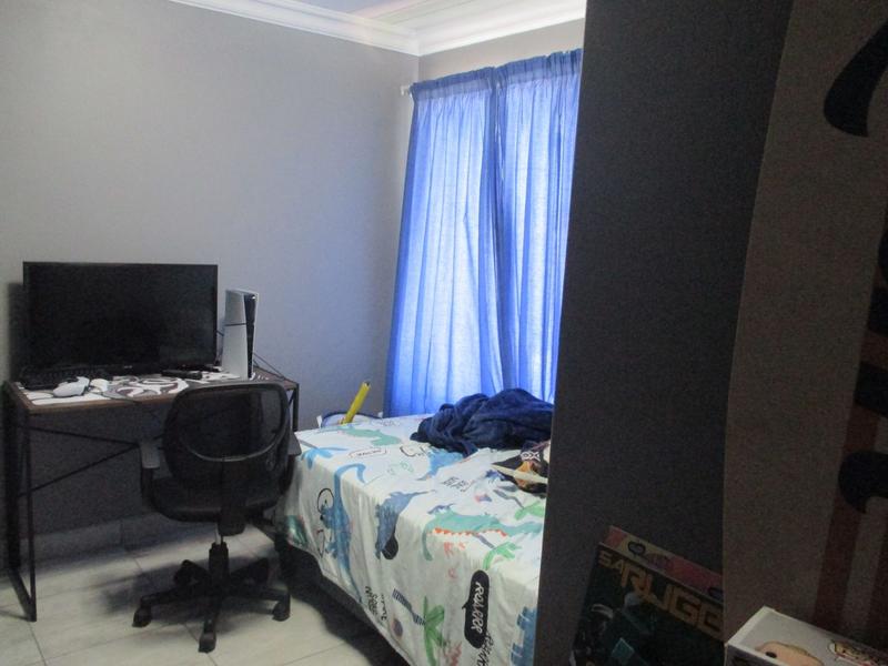 2 Bedroom Property for Sale in Dana Bay Western Cape